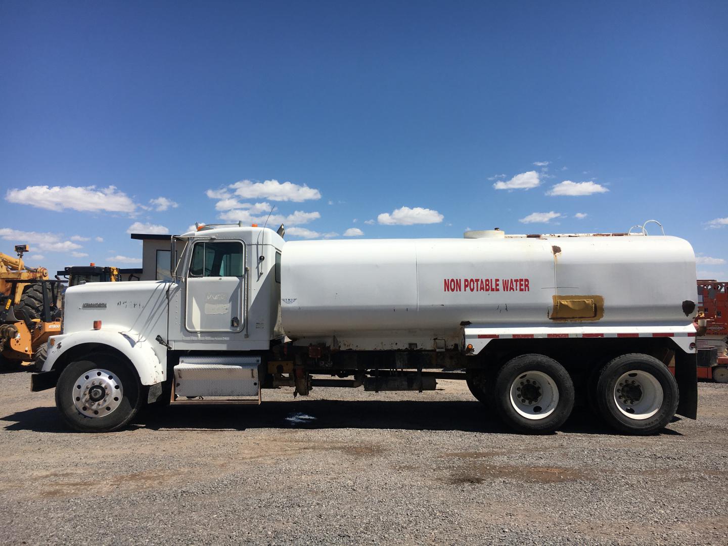 ./imagenes/INVOICE/2019/14665/PIPA PARA AGUA KENWORTH W900 (16).JPG